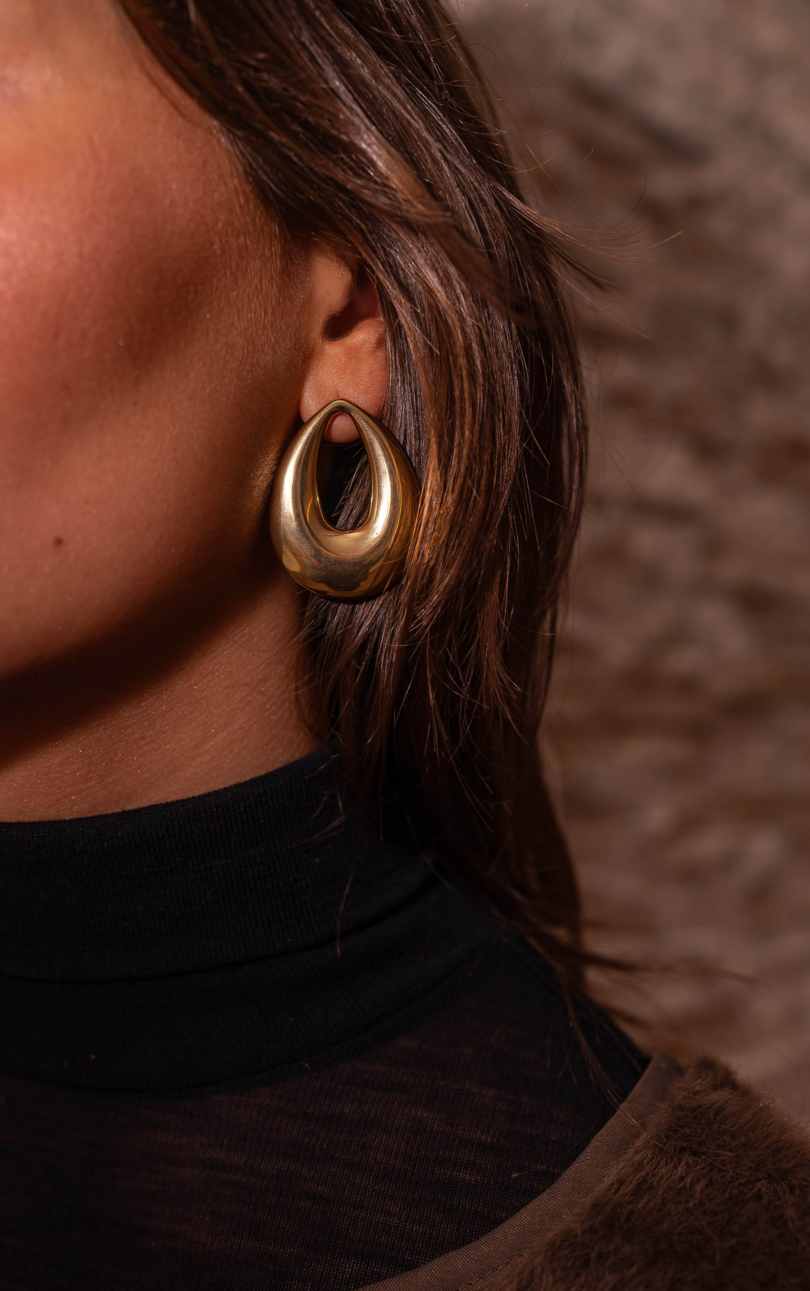 Golden Aura earrings