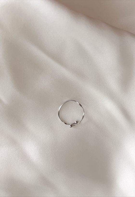 Silver Dory Ring - Easy Clothes North America